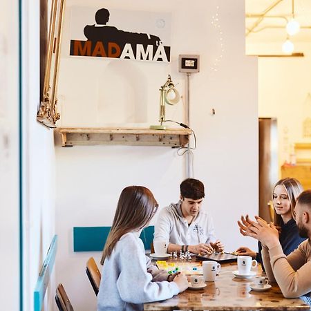 Madama Hostel & Bistrot มิลาน ภายนอก รูปภาพ